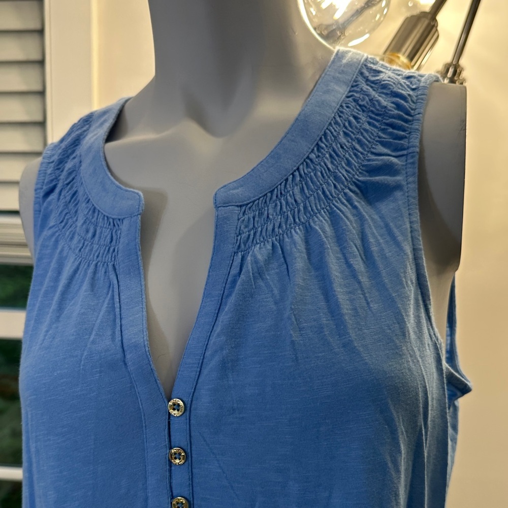 Blue Sleeveless Lilly Pultizer Top - FOUND it ! Availabile now 💙 - Picture 4 of 5